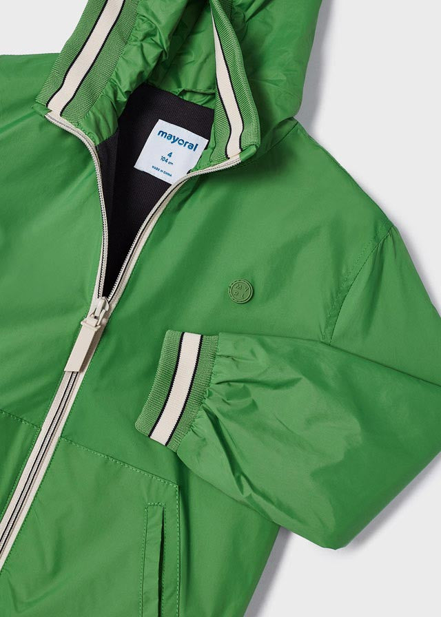 Kurtka ze ściągaczami