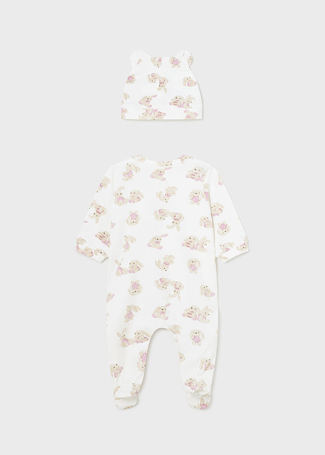 Pajacyk długi z czapeczką - kolor Różowy baby