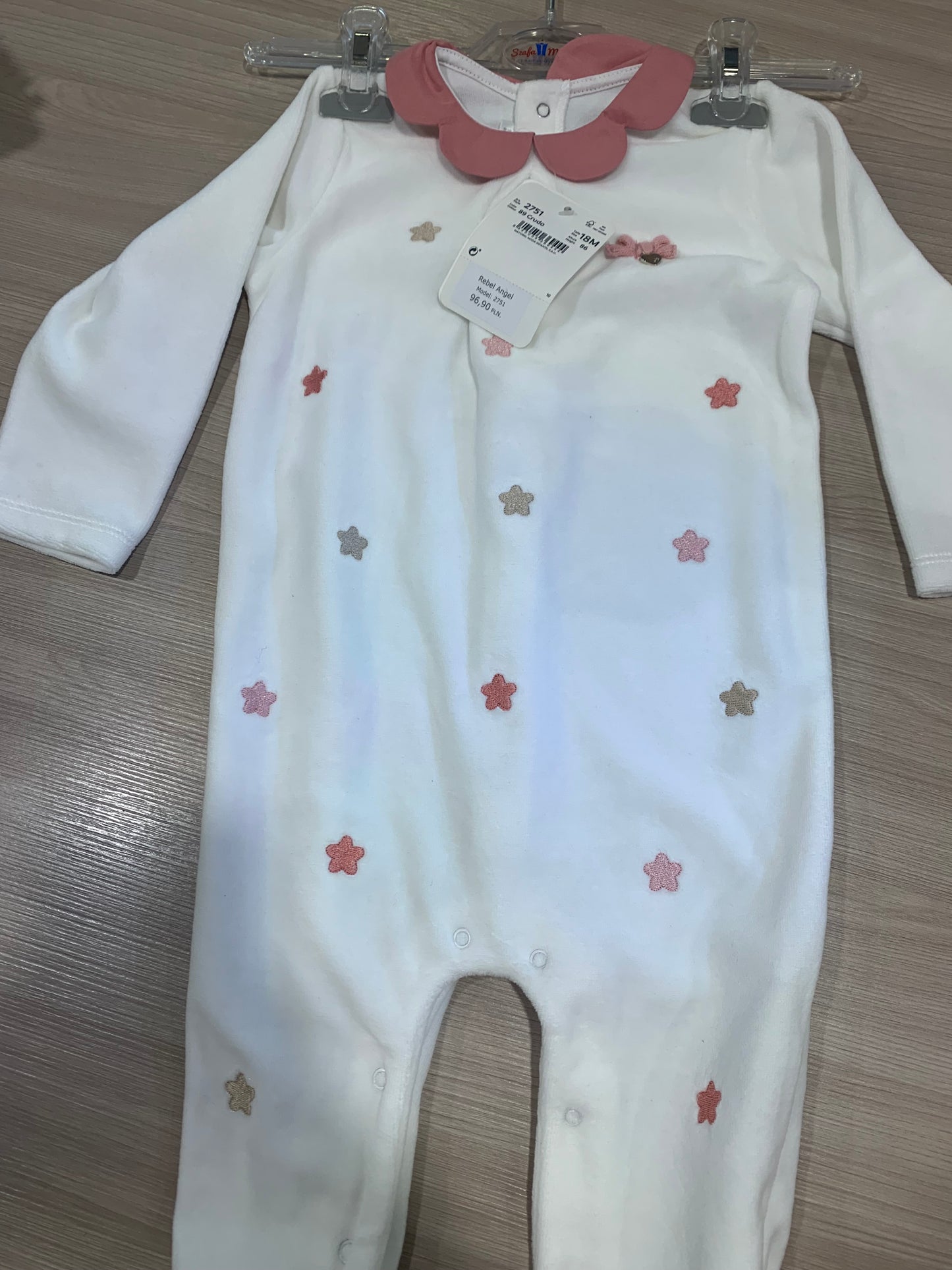 Piżamka Z Haftem - Kremowy