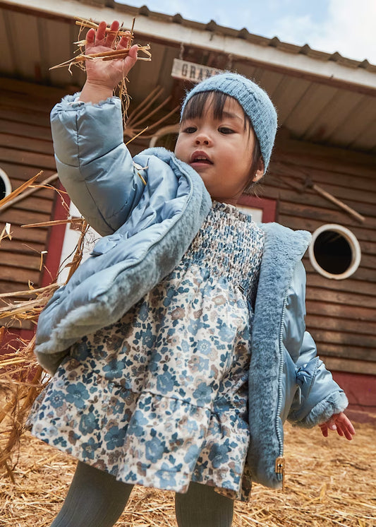 Aksamitna sukienka z falbankami dla niemowlęcia